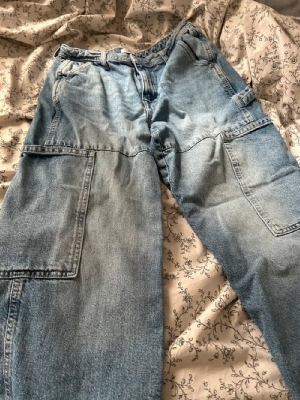Cargo Jeans